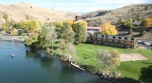 High Desert River Outfitters and the imperial lodge Deschutes