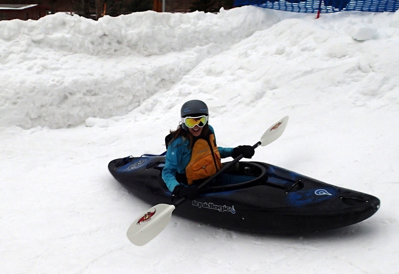 snow-kayaker